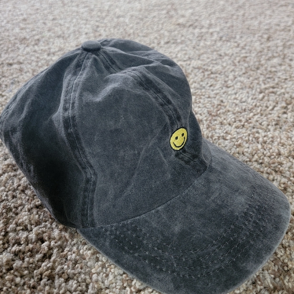 Smiley face dad hat